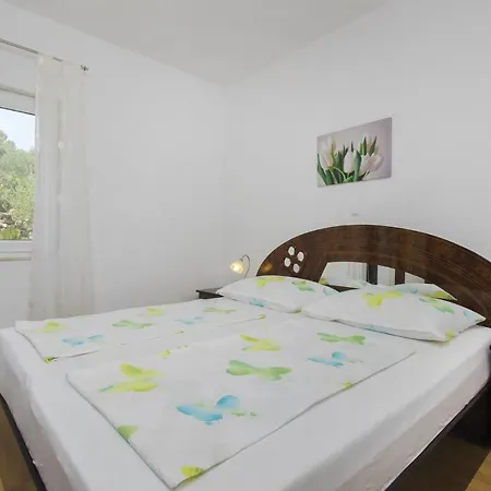 Slatine 6 * تروغير